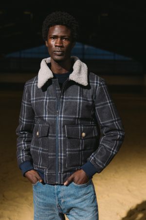 mlb-stores-for-men-neuchatel-Colours-&-Sons-16